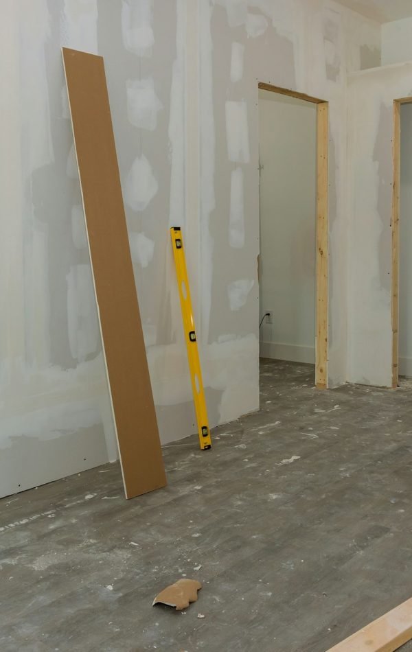 As a result of the finishing plastering of the drywall, the drywall is ready to be painted with a